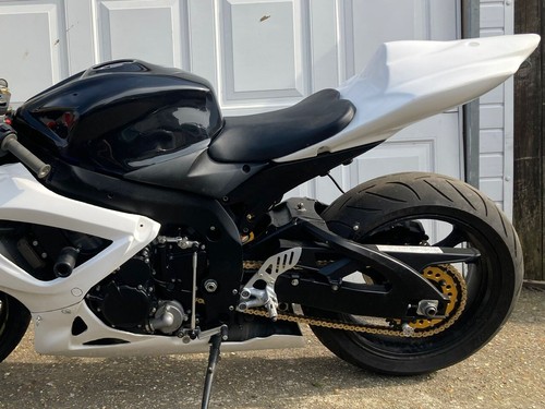 Gsxr600 750 in - gsxr600/750, k6-k7